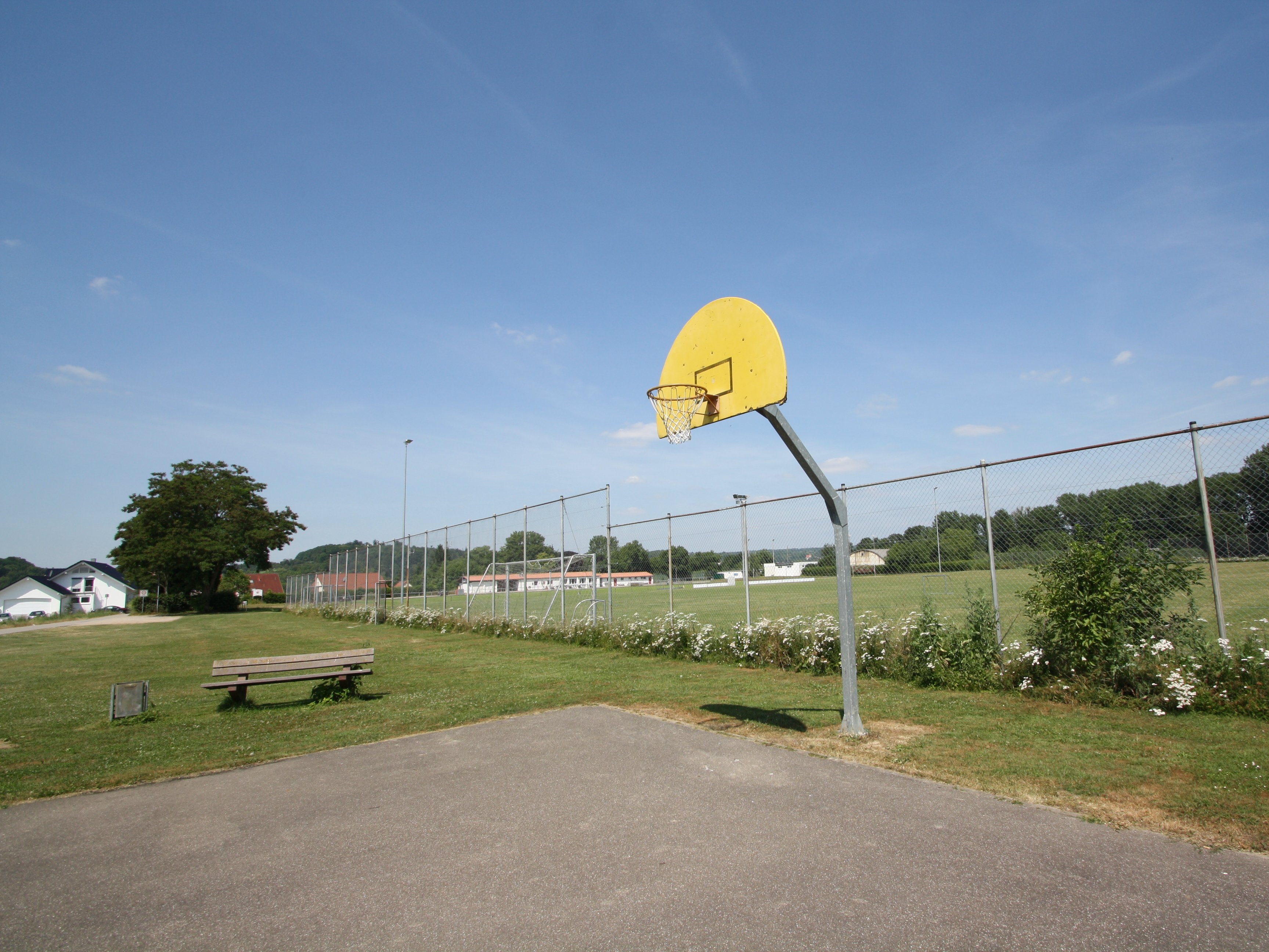Streetbasketballfeld
